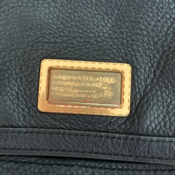 Marc by Marc jacobs purse - Picture 2 of 5
